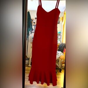 NWT Boohoo size 4 Frill Hem Strappy Dress in the color burgundy